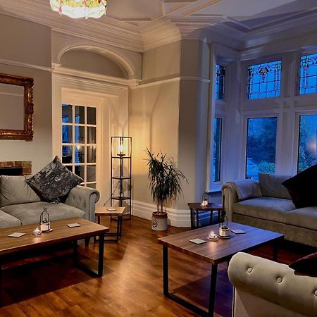 Heath Cottage Hotel Dewsbury Bagian luar foto