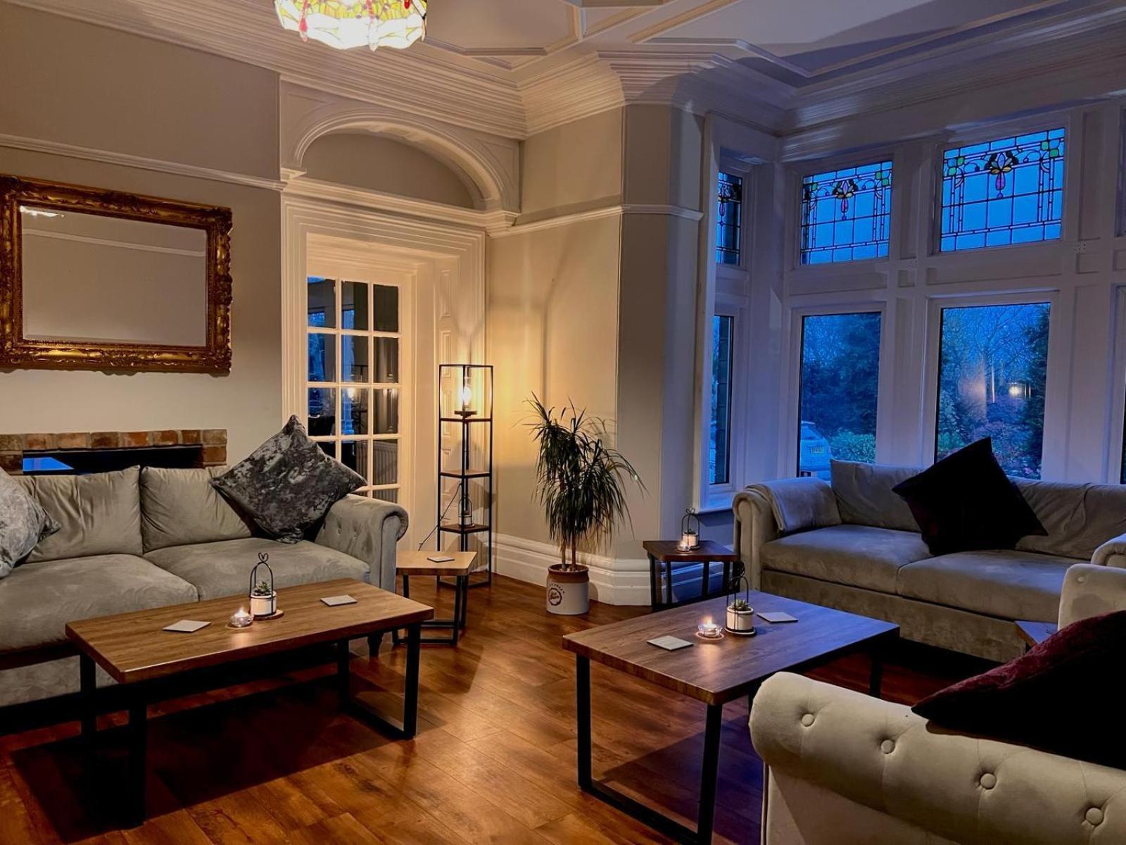 Heath Cottage Hotel Dewsbury Bagian luar foto