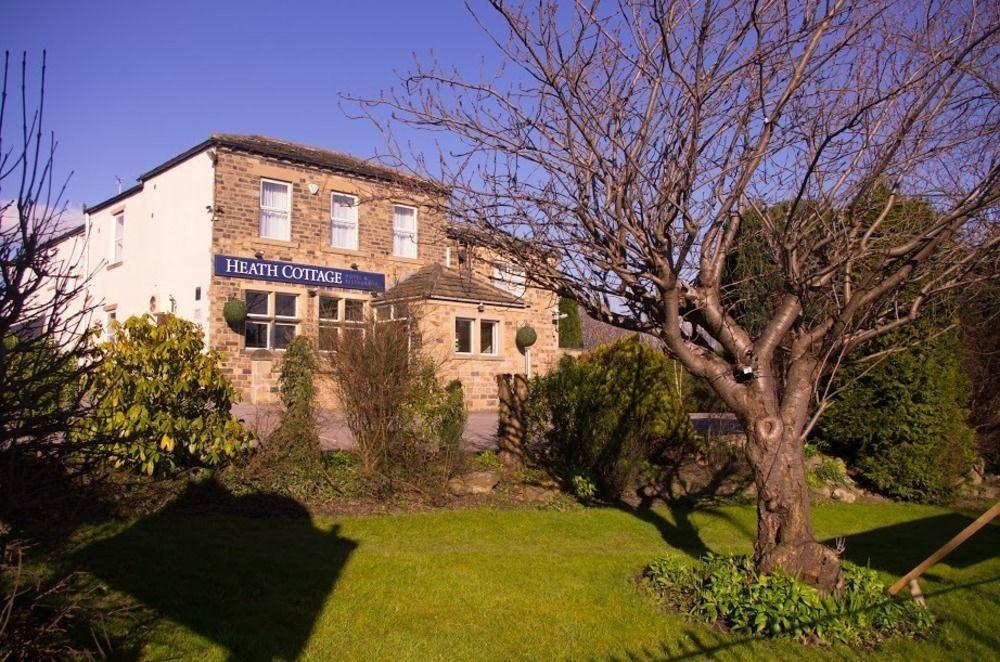 Heath Cottage Hotel Dewsbury Bagian luar foto