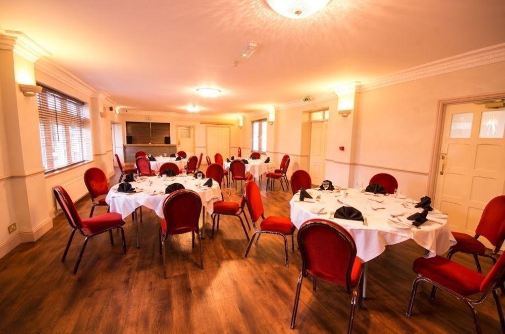 Heath Cottage Hotel Dewsbury Bagian luar foto